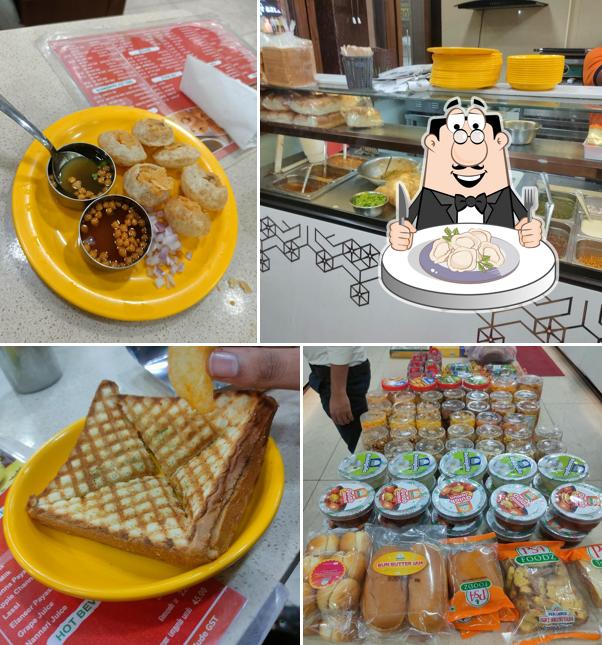 Dumplings at Perambur Sri Srinivasa Sweets & Snacks