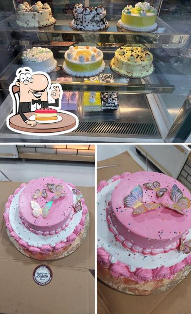 Cheesecake at Moolchand’s Bakery Shop