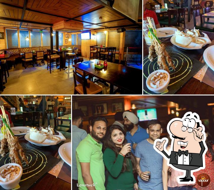 The interior of Bulls & Barrels