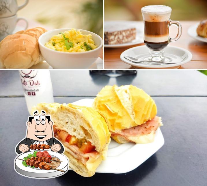 Comida em Café Dalí