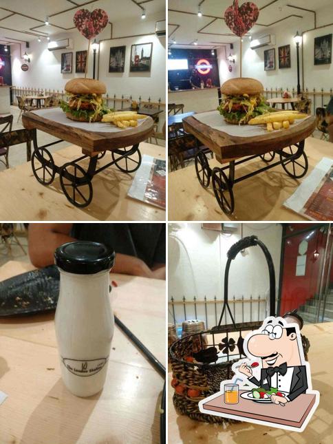 Pulled pork sandwich at London Shakes