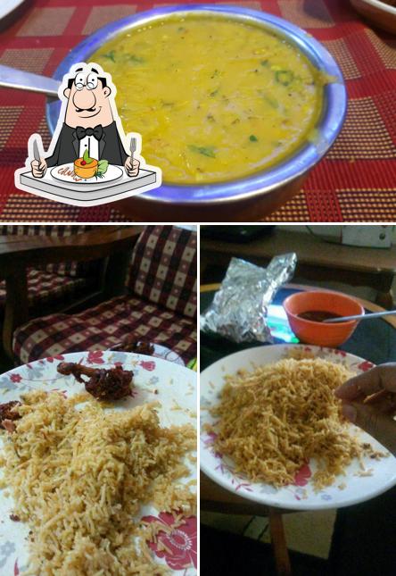 Food at KHANS RESTAURANT