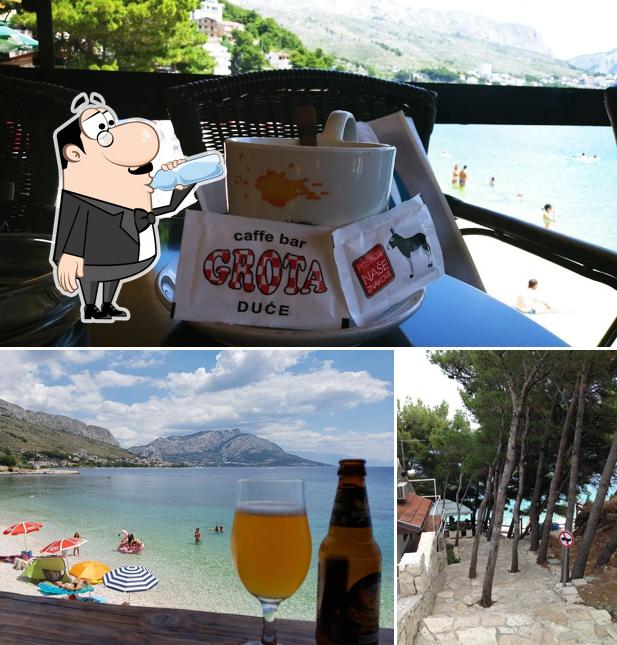 La immagine di bevanda e esterno da Caffe Bar Grota