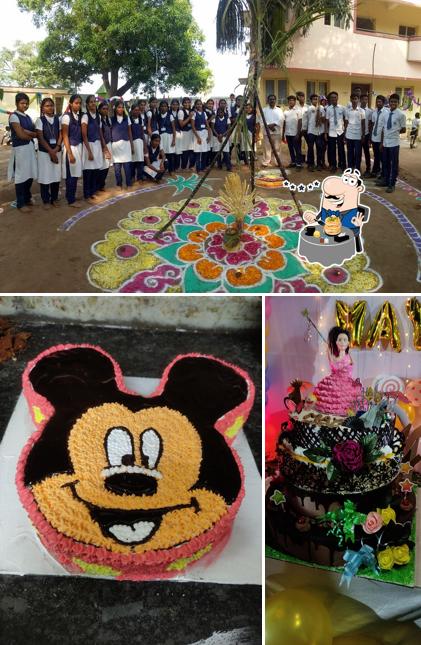 Food at Selva Lakshmi Bakery & Sweets