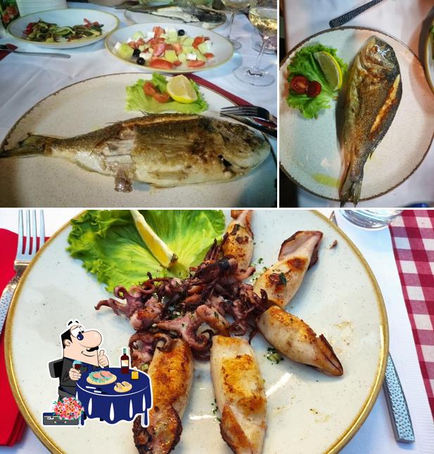 Ordina la cucina di mare a Restoran Vili