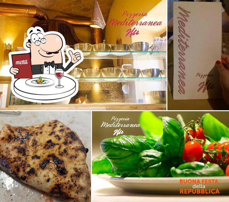 Cibo al Pizzeria Mediterranea Piazza Piccinino