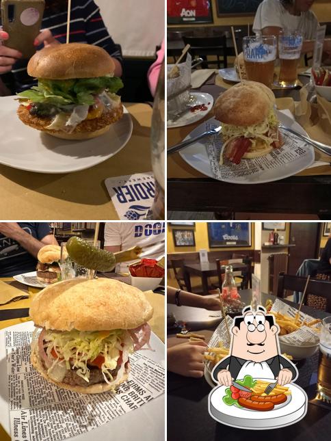 Panino con maiale stirato al The Bench Pub