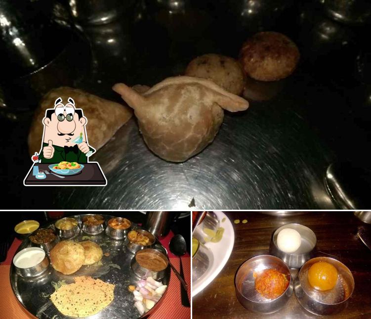 Food at The Great Indian Thali