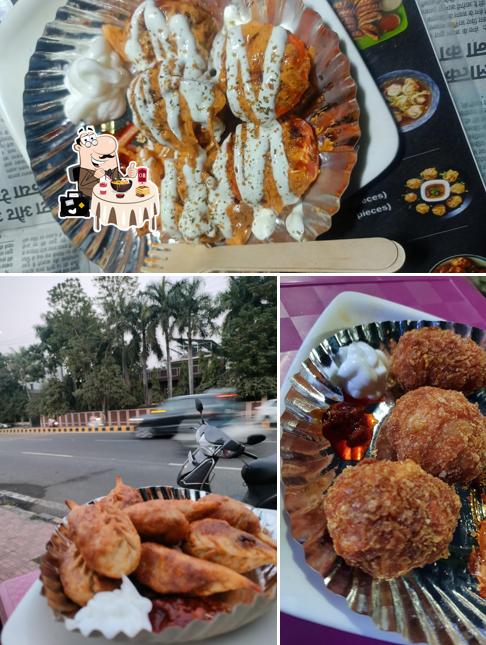 Food at Three Brothers Momos