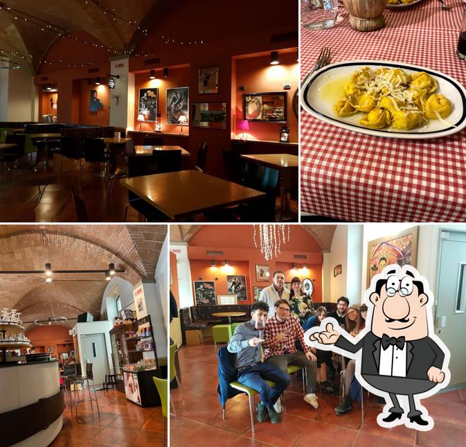 Dai un'occhiata agli interni di Bar Moderno Snc