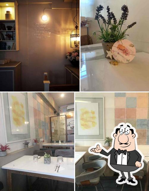 Poetry by Love and Cheesecake, Bandra W