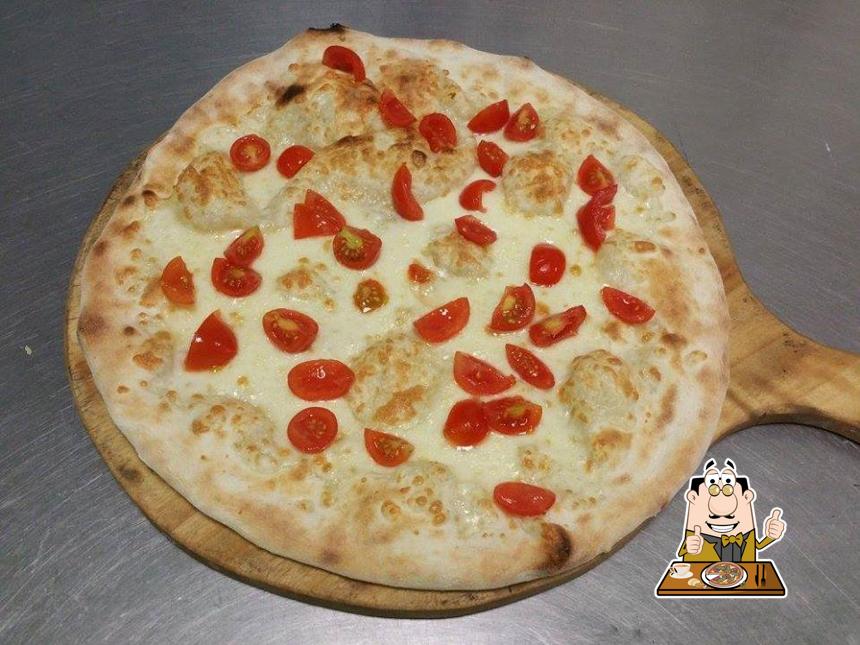 Prenditi una pizza a pizza si chieri