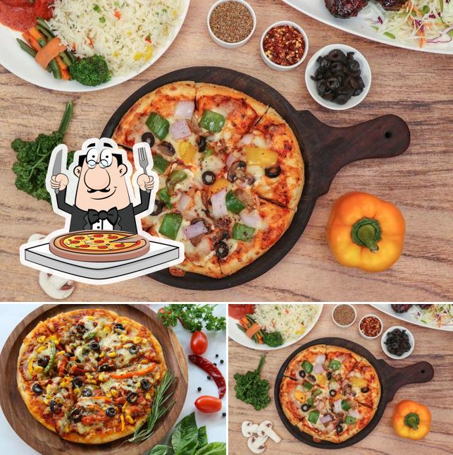 Try out pizza at Chef Story