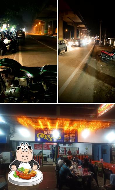 The photo of food and interior at Ayshas Thattukada