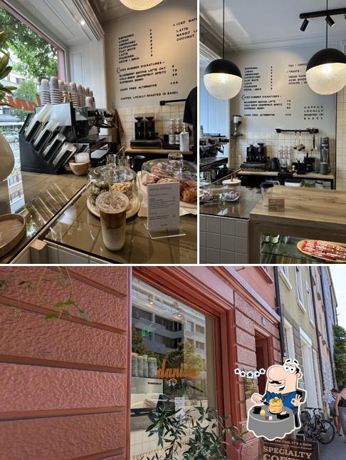 La cibo e esterno del ristorante