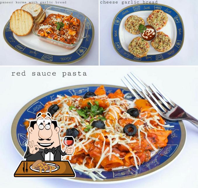 Order pizza at Snack 'O' Bite