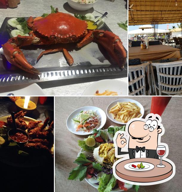 Meals at Pearl's Beach Cafe