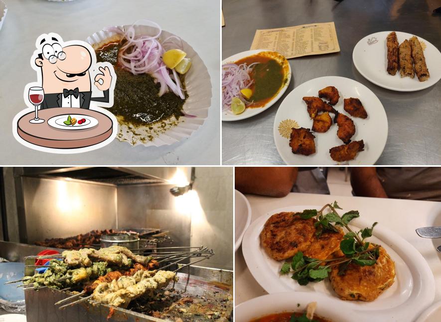 Food at Bademiya - Colaba