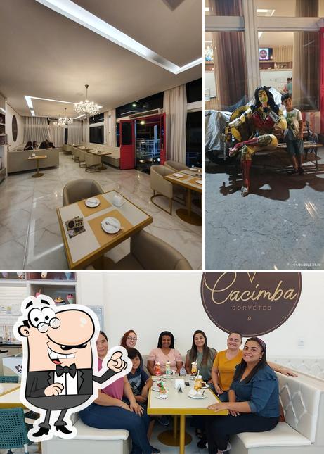 O interior do Cacimba Sorvetes