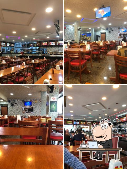 O interior do Lanchonete E Restaurante Sabores Do Morumbi