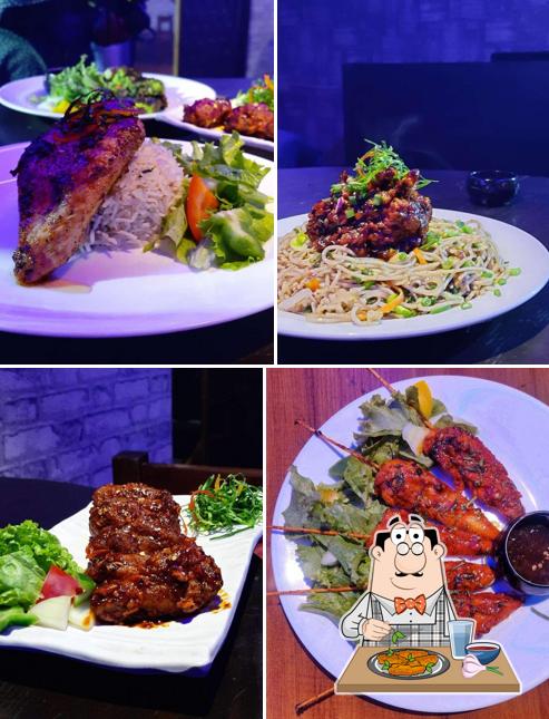 Chicken wings at The 2/7 Lounge