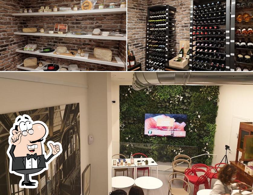 Gli interni di Incipit23 Bistrot Letterario