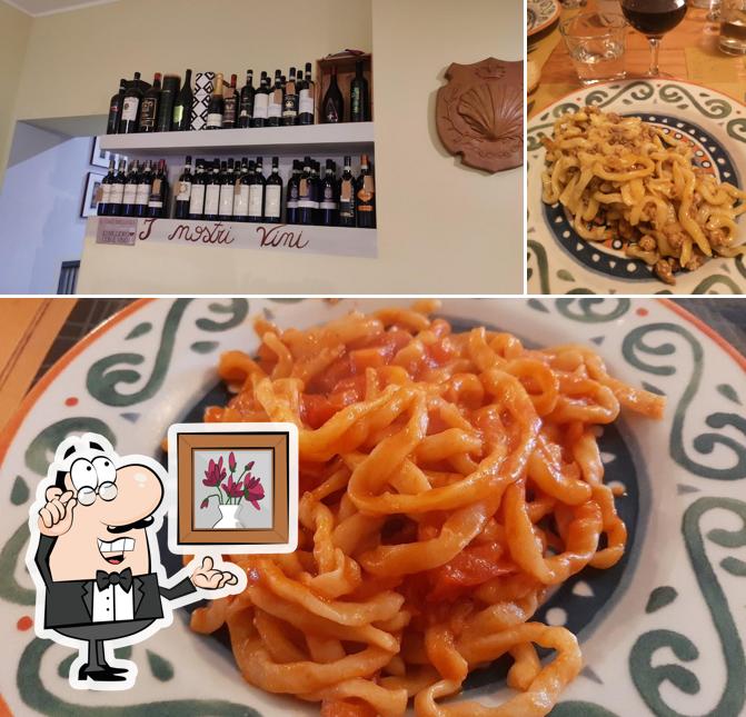 Siediti a un tavolo di Osteria Dei Novelli da Lucone