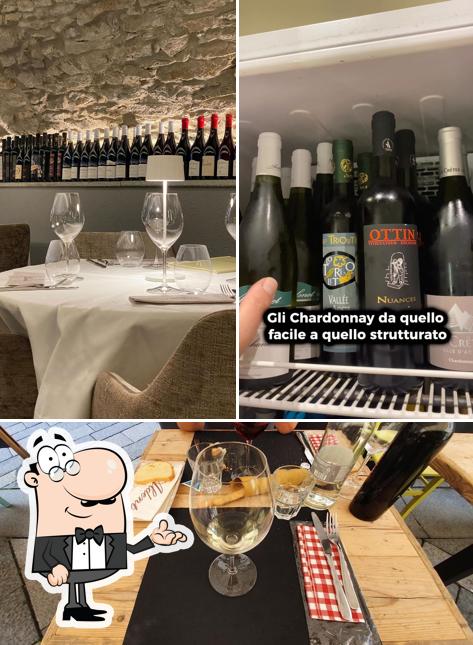 Siediti a un tavolo di Aldente Restaurant