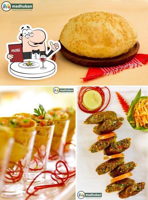 Food at Madhuban Saattvik Restaurant Shirdi