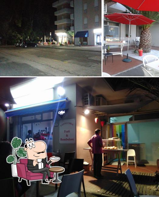 Dai un’occhiata alla immagine che raffigura la interni e esterno di Caffè Duomo