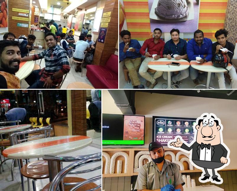 Check out how Naturals Ice Cream looks inside