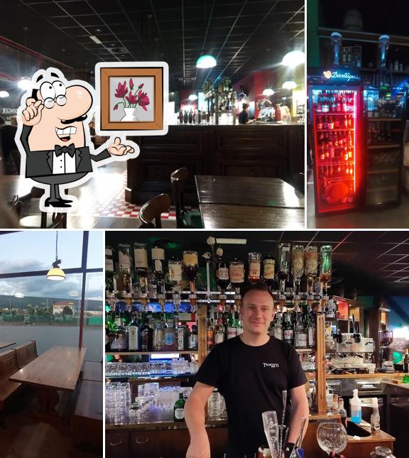 Gli interni di Timeless Pub