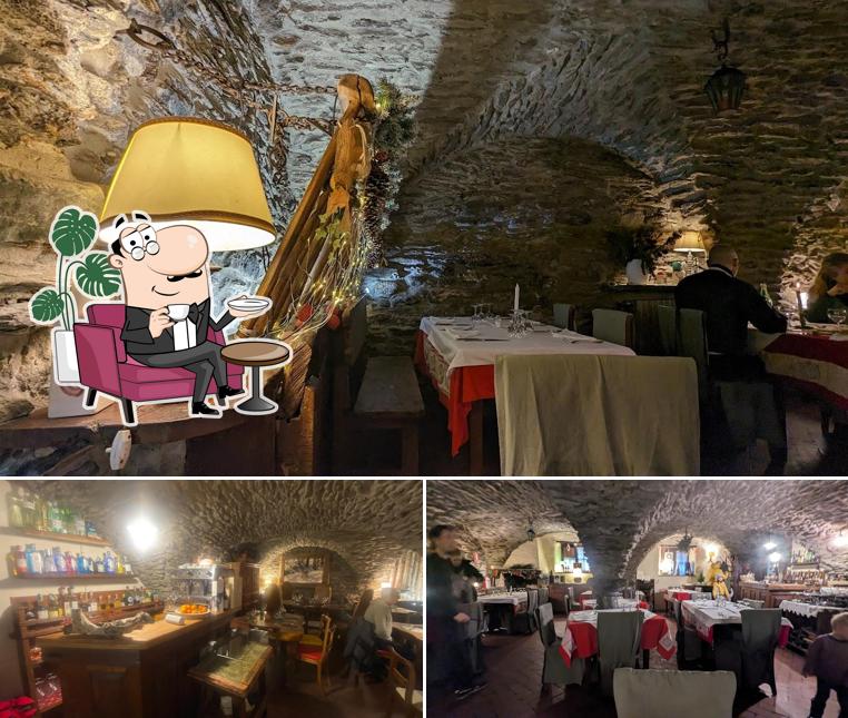 Gli interni di Il lupo e la greppia