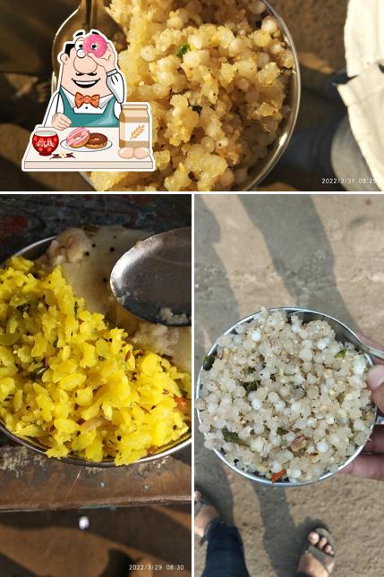 SWAMI NASHTA CENTER offers a range of sweet dishes