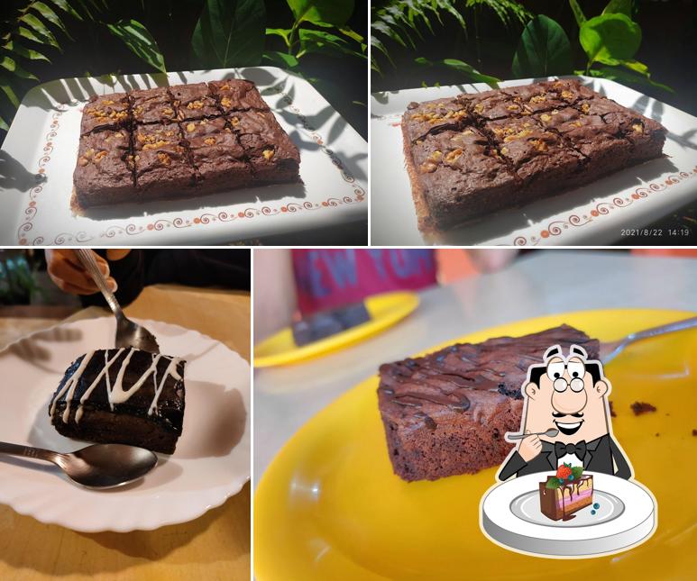 Chocolate cake at Vinfran Cafe