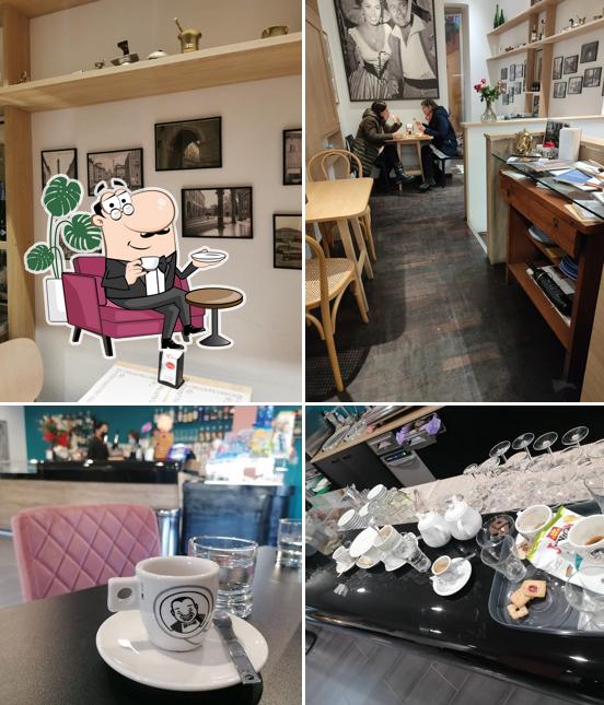 Siediti a un tavolo di Caffetteria de Felicini