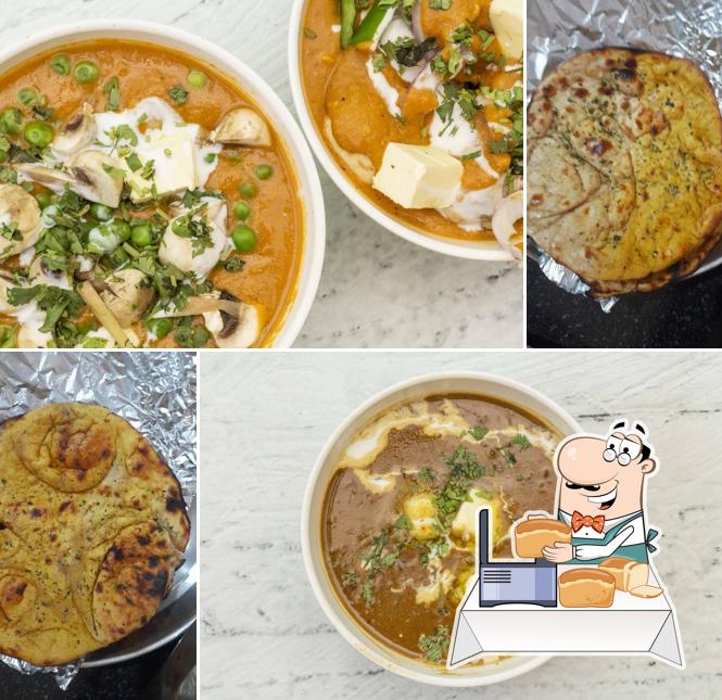 Garlic bread at Sagar khana khazana