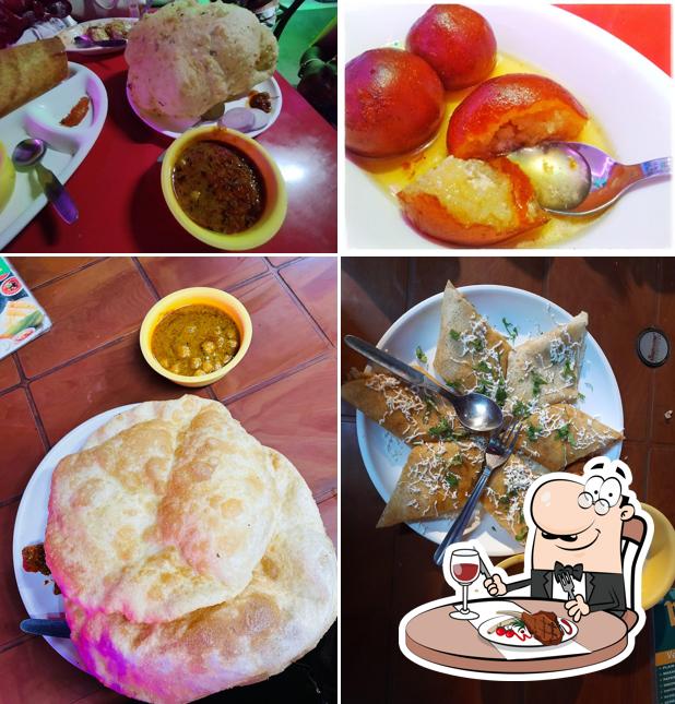 Get meat dishes at Wonder Food