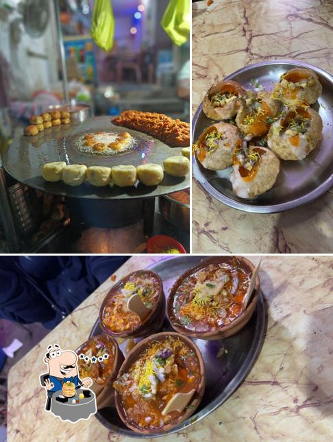 Food at Maa Ambe Chat Bhandar