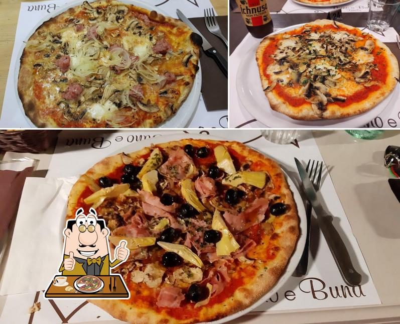 A Pizzeria Buno E Buna, puoi prenderti una bella pizza