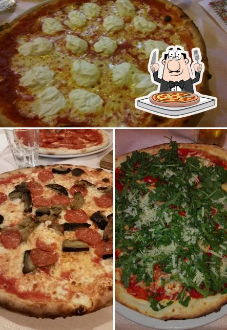 Ordina tra le molte varianti di pizza