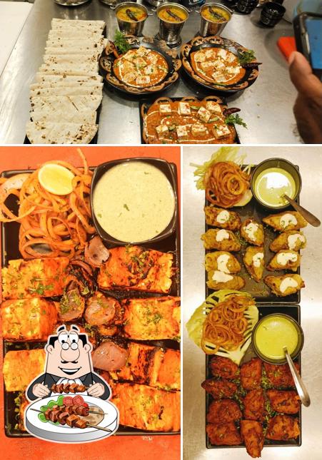 Paneer tikka at JAVITRI