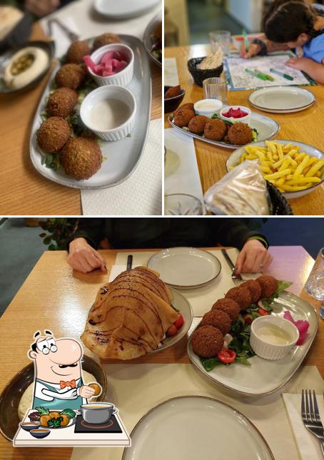 Falafel al habibi's Café & Restaurant