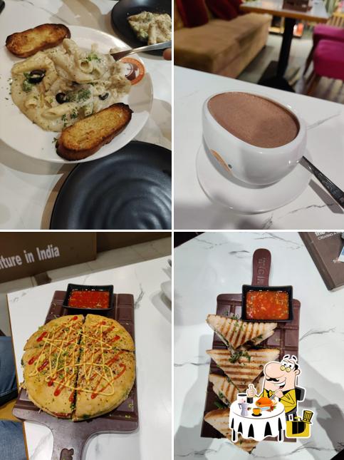 Meals at THE CHOCOLATE ROOM, JABALPUR