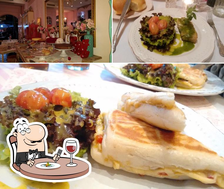 Platos en Condimento Café