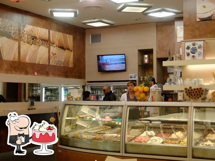 Guarda questa immagine di In and Out Sesto San Giovanni