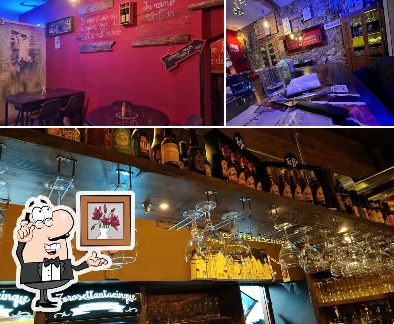 Dai un'occhiata agli interni di 0,75 zerosettantacinque enodegustazione