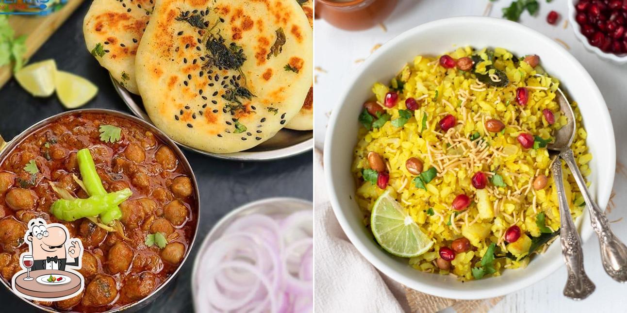 Meals at Dilliwale chole kulche and Momos