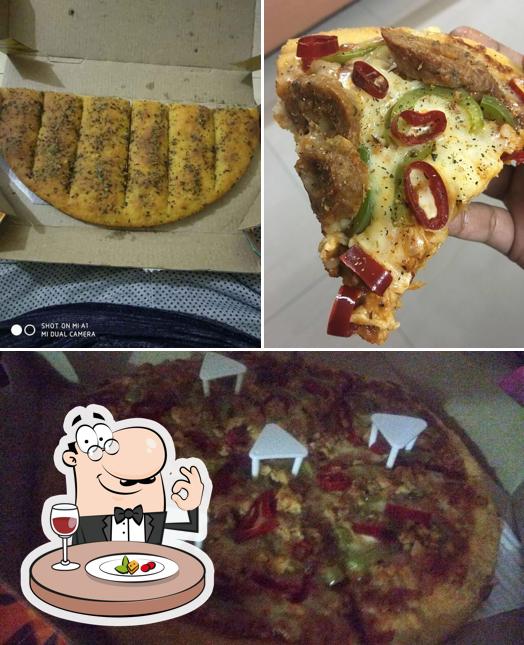 Meals at MOJO Pizza - 2X Toppings