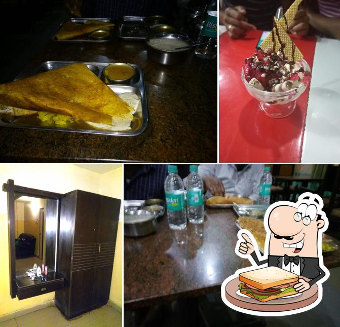 Grilled cheese sandwich at Hotel Mayur